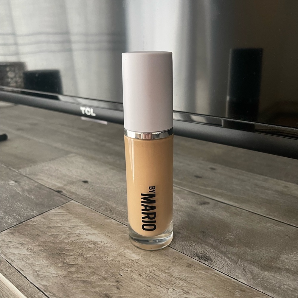 Makeup by Mario foundation in shade 6W